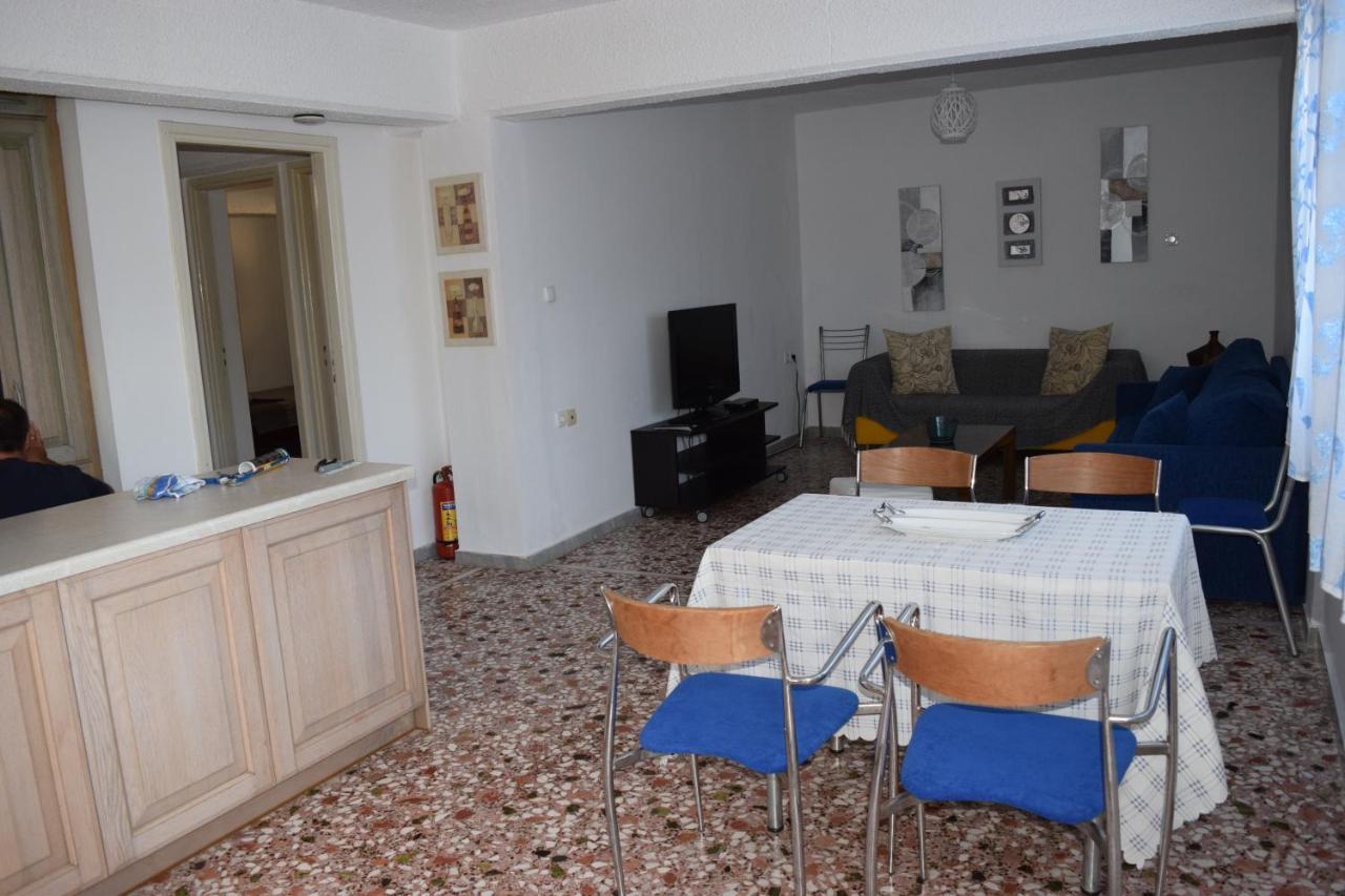 Venetsanou Ketsea 77 Apartment Kalamata Ngoại thất bức ảnh