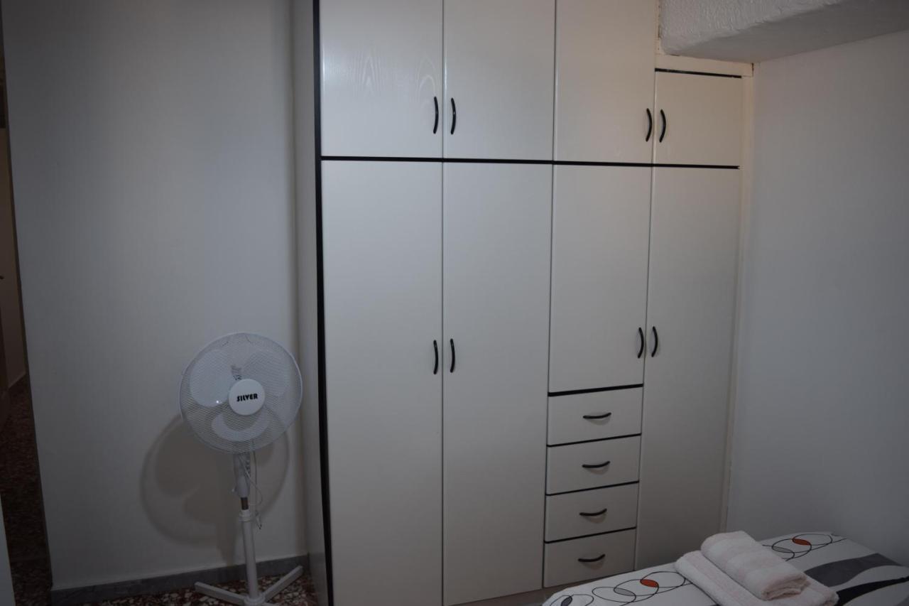 Venetsanou Ketsea 77 Apartment Kalamata Ngoại thất bức ảnh