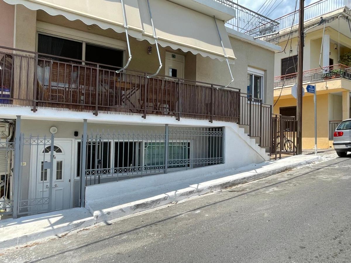 Venetsanou Ketsea 77 Apartment Kalamata Ngoại thất bức ảnh